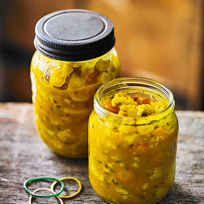 mellow-yellow-piccalilli